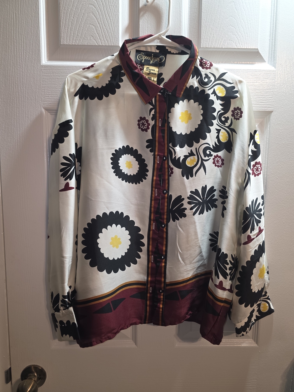 Spoon Jeans Floral Button Down Shirt in White & Black Size Medium
